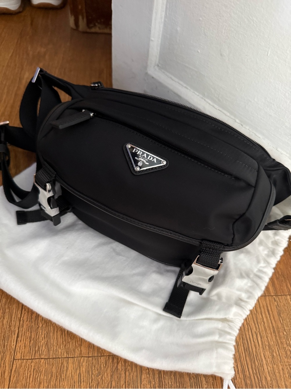 NEW Fashion Inspired Nylon Crossbody Bag with Silver Hardware - Picture 3 of 13